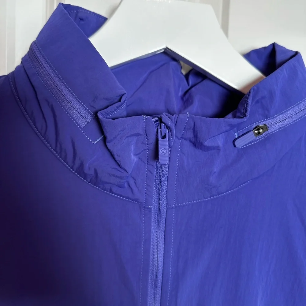 lululemon athletica Women's anorak in purple and Gray